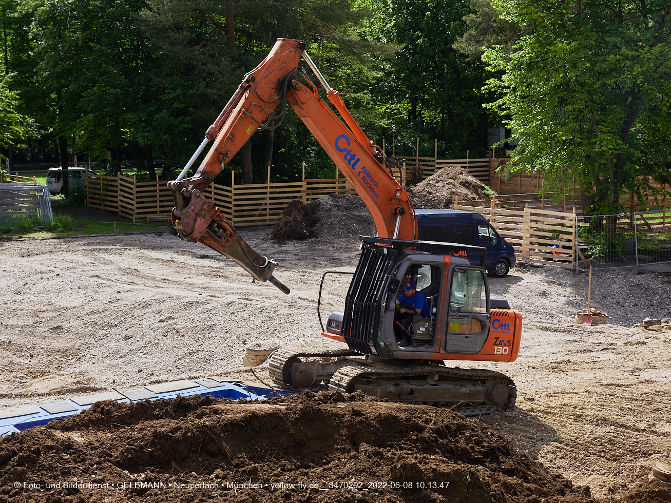 08.06.2022 - Baustelle zur Mütterberatung und Haus für Kinder